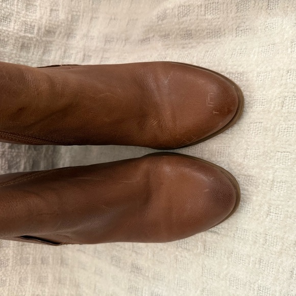Lucky Brand Sassa Leather Heeled Boot - Picture 8 of 15